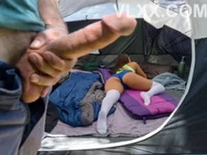 Tin tưởng cho bạn thân ở nhờ mà không biết nó làm tình bà xã mình mỗi ngày